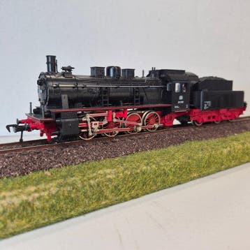 Fleischmann H0 - 4145 - Stoomlocomotief met tender (1) - BR, Nieuw