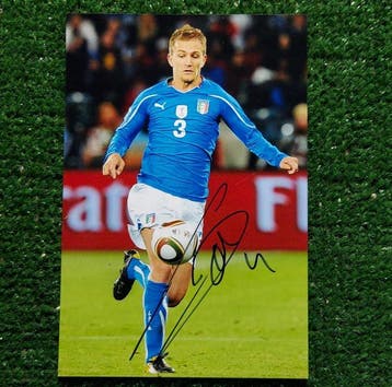 Italia - Italiaanse voetbal competitie - Domenico Criscito -, Nieuw