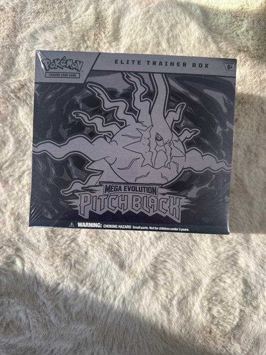 1 Elite trainer box - Mega Evolution Pitch Black Elite, Hobby en Vrije tijd, Verzamelkaartspellen | Pokémon