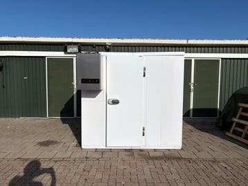 Koelcel 210 x 150 x 211 cm stekker klaar, Nieuw in verpakking, Koelen en Vriezen