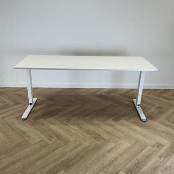 Haworth verstelbaar bureau vv kabelgoot  200x80 cm, wit, Huis en Inrichting, Bureaus, Gebruikt, In hoogte verstelbaar, Ophalen of Verzenden