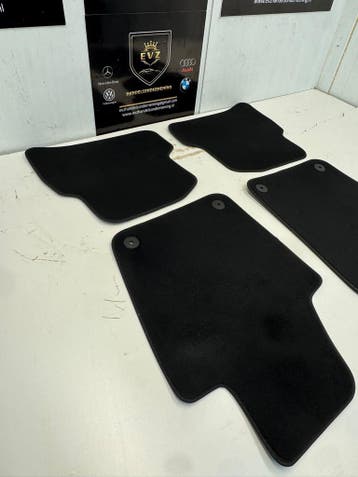 Org. Automatten/mattenset VW Polo V 6R bj.2010 art.6R1863011, Gebruikt, Volkswagen