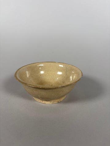 Oud-Chinees Steengoed Song-dynastie beker, 22 cm. (ca.