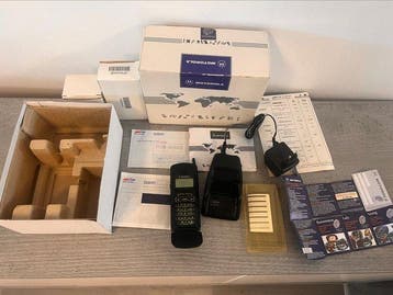 Motorola, NO RESERVE d470 - Mobiele telefoon - In originele, Nieuw