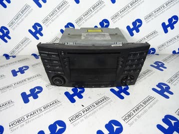 Radio/CD-speler A 211 820 0979, Ophalen of Verzenden, Gebruikt, Mercedes-Benz