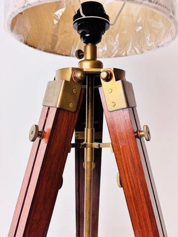 Statief vloerlamp - Grote Engelse industrieel tripot, Antiek en Kunst