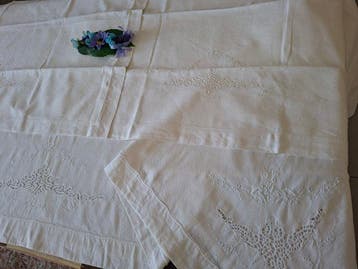 Droomlaken met grote kussenslopen en Cantù-kant, Siciliaanse, Antiek en Kunst