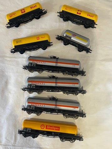 Lima H0 - Modeltrein goederenwagon (8) - Set tankwagons met, Hobby en Vrije tijd, Modeltreinen | H0, Nieuw