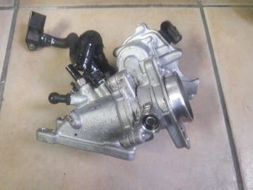 Vag Gasklep gasklephuis 04L128063AA, Nieuw