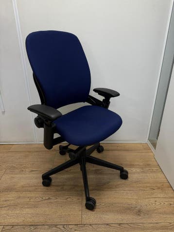 Steelcase Leap V2 Full Option - Blauwe Bureaustoel - Zgan, Zo goed als nieuw, Bureaustoel, Ergonomisch, Verzenden