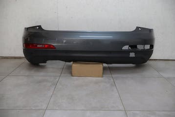 Audi Q3 8U 11-14 achterbumper compleet 4xPDC PDC 8U0807511, Verzenden, Gebruikt