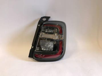 Fiat 600 24 - rechter LED achterlicht Europa 52207540, Auto-onderdelen, Verzenden, Gebruikt