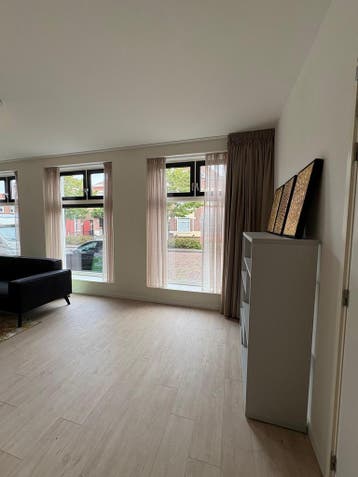 Te huur: Appartement Stationsstraat in Sas van Gent, Huizen en Kamers, Zeeland, Sas van Gent, Appartement