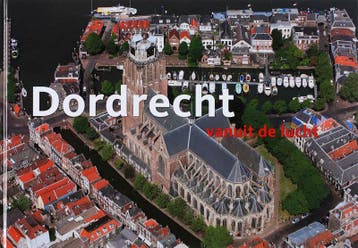 Dordrecht vanuit de lucht - P. Deelman 9789078067061, Boeken, Verzenden, Gelezen, P. Deelman