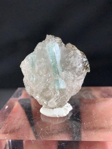 Tourmaline) Exemplaar - Hoogte: 3 mm - Breedte: 2.5 mm - 15, Verzamelen, Mineralen en Fossielen