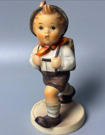 Goebel - Figuur - Goebel Hiking Boy - TMK3 - Keramiek