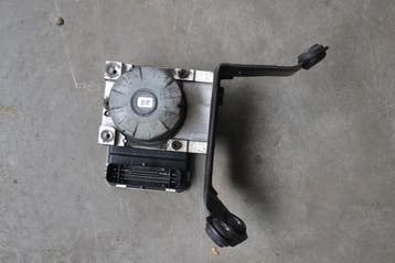 Ram 1500 ABS pomp 2018 - 2021 68436004AE, Ophalen of Verzenden, Gebruikt, Dodge