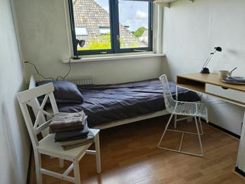 Kamer te huur in Leiden - 8 m² - 1 kamer(s), Huizen en Kamers, Leiden