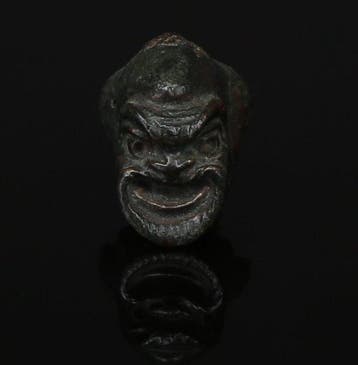 Oud-Romeins Brons Theatermasker-hoofdapplicatie, Verzamelen