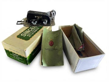 Singer Buttonhole Attachment Naaimachine - Staal, Papier