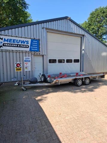 Motor Aanhangwagen 3 Motoren Motortrailer Transporter 1500KG, Ophalen, Gebruikt