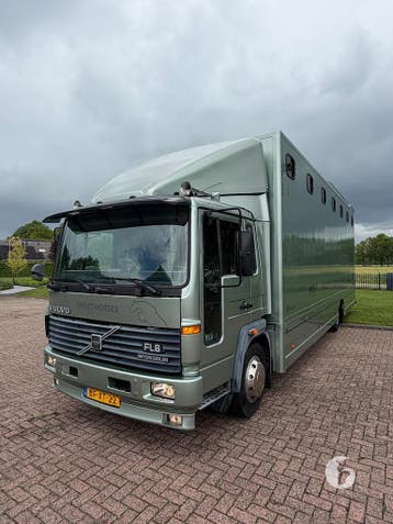 Prachtige alu Volvo Paardenvrachtwagen 6-7 paards!, Dieren en Toebehoren, Paarden en Pony's | Trailers en Aanhangwagens, Ophalen