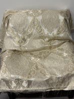 Weelderige elegantie in damastjacquard - Meubelstof - 2.3 m, Antiek en Kunst