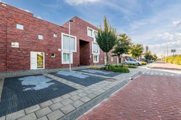 Te huur: Huis Friesestraatweg in Groningen, Groningen, Groningen
