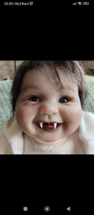 Bébé reborn dramon