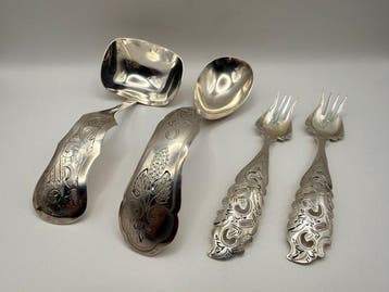 Bestekset (4) - .833 zilver, .800 zilver