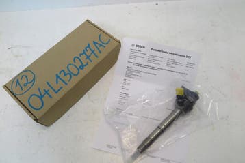 wtryskiwacz 2.0 TDI 04L130277AC Audi VW Seat, Auto-onderdelen, Verzenden, Gebruikt
