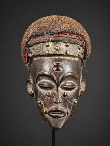 Masker pwo chokwe - Angola (Zonder minimumprijs), Antiek en Kunst
