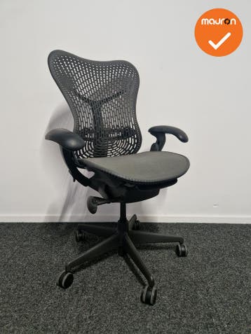 Herman Miller - Mirra 1 - Graphite /Antracietgrijs, Werkplek, Ophalen of Verzenden, Gebruikt, Stoel