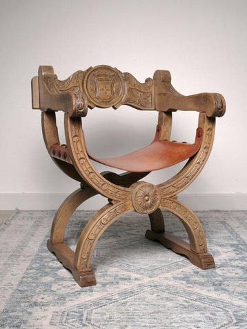 Fauteuil - Handgesneden Renaissance-herleving Savonarola -