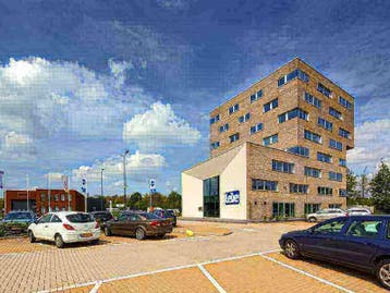 Kantoorruimte te huur Geleen Transportlaan 1-151, Huur, Kantoorruimte