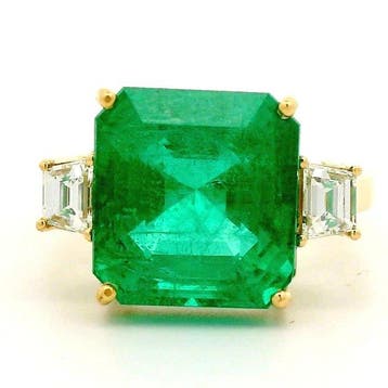 Ring - 18 karaat Geel goud - 7.65ct. tw. Smaragd - Diamant -, Nieuw