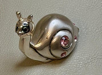 Bongelli Argenti - Beeldje - Pink Rhinestone Silver SNAIL -