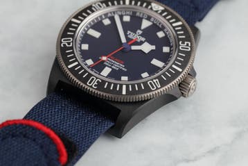 Tudor FXD Red Bull M25707KN 2025 Full Set Ongedragen, Overige merken, Kunststof, Polshorloge, Nieuw