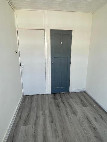 Te huur: Kamer Wolmaransstraat in Den Haag, Huizen en Kamers, Kamers te huur