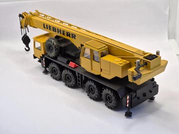 CONRAD Liebherr LTM 1060 mobiele kraan / Schaal 1:50, Hobby en Vrije tijd, Modelauto's | 1:50, Ophalen of Verzenden, Gebruikt