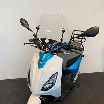 Laag Windscherm voor de Piaggio 1 (One) Elektrische scooter, Fietsen en Brommers, Brommeronderdelen | Scooters, Ophalen of Verzenden