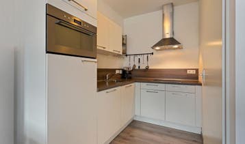 Te Huur 2 Kamer Appartement Vijfhagen In Breda, Huizen en Kamers, Noord-Brabant, Direct bij eigenaar, Breda, Appartement