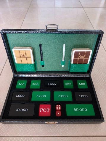 Renzo Romagnoli - Pokerset - Fiesta Media - Pelle
