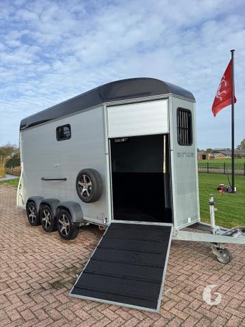 Prachtige Sirius 2 paards! Vol-Alu! 2022!, Dieren en Toebehoren, Ophalen, Zo goed als nieuw, Aluminium, 2-paards trailer