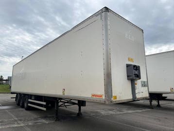 Veiling: Gesloten Oplegger Fruehauf 38000kg 2018, Overige kleuren, Overige brandstoffen, Aanhangers en Opleggers, BTW verrekenbaar