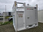 11000 liter stalen Dieseltank met slanghaspel in pomphuis, Ophalen