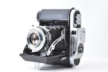 Konishiroku, Konica Pearl III with Konishiroku Hexar, Nieuw