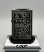 Zippo - Gear Design - Aansteker - Brush/Street Chrome, Verzamelen, Nieuw