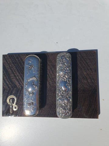 Tafelschuier (2) - Zilver - twee kledingborstels