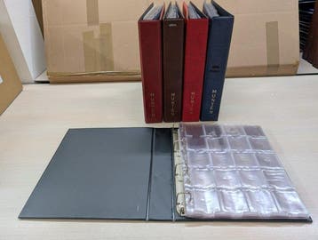 Accessories. 5 Tweedehands Importa MH20 muntentalbums met